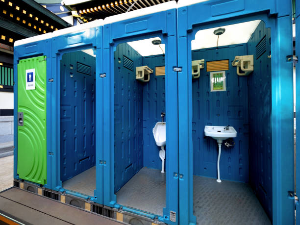 Best Best portable toilet rental  in Bridgeport, MI